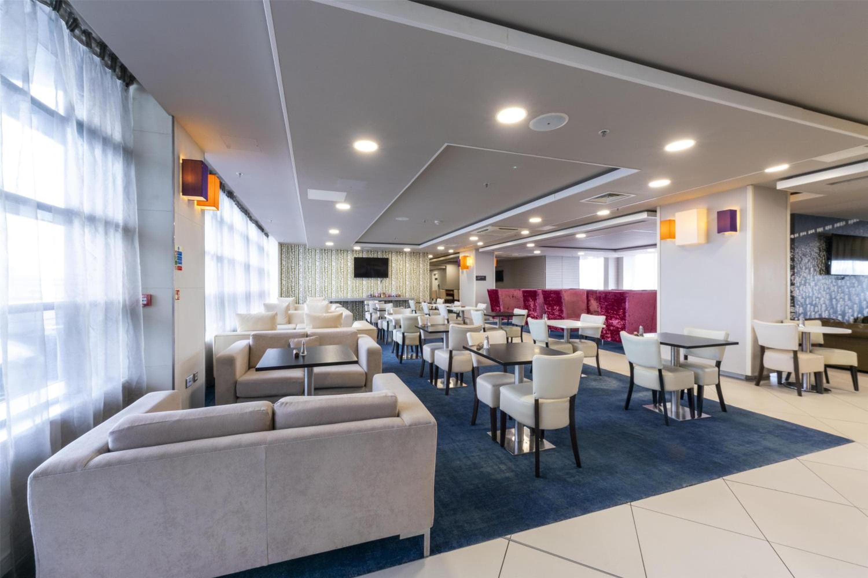Hampton by Hilton Liverpool/John Lennon Airport