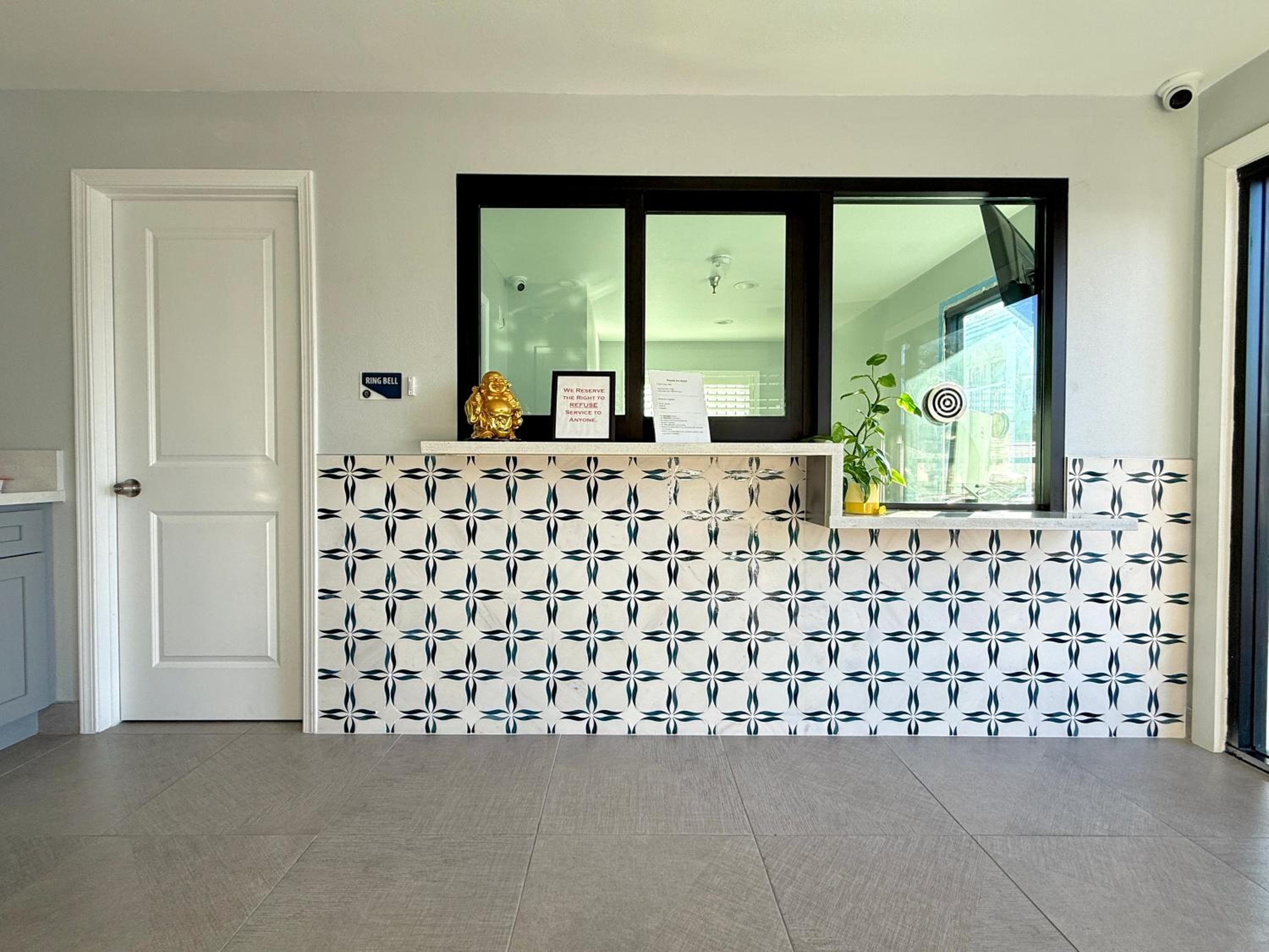 Royale Inn 老爺客棧 - San Gabriel, Los Angeles