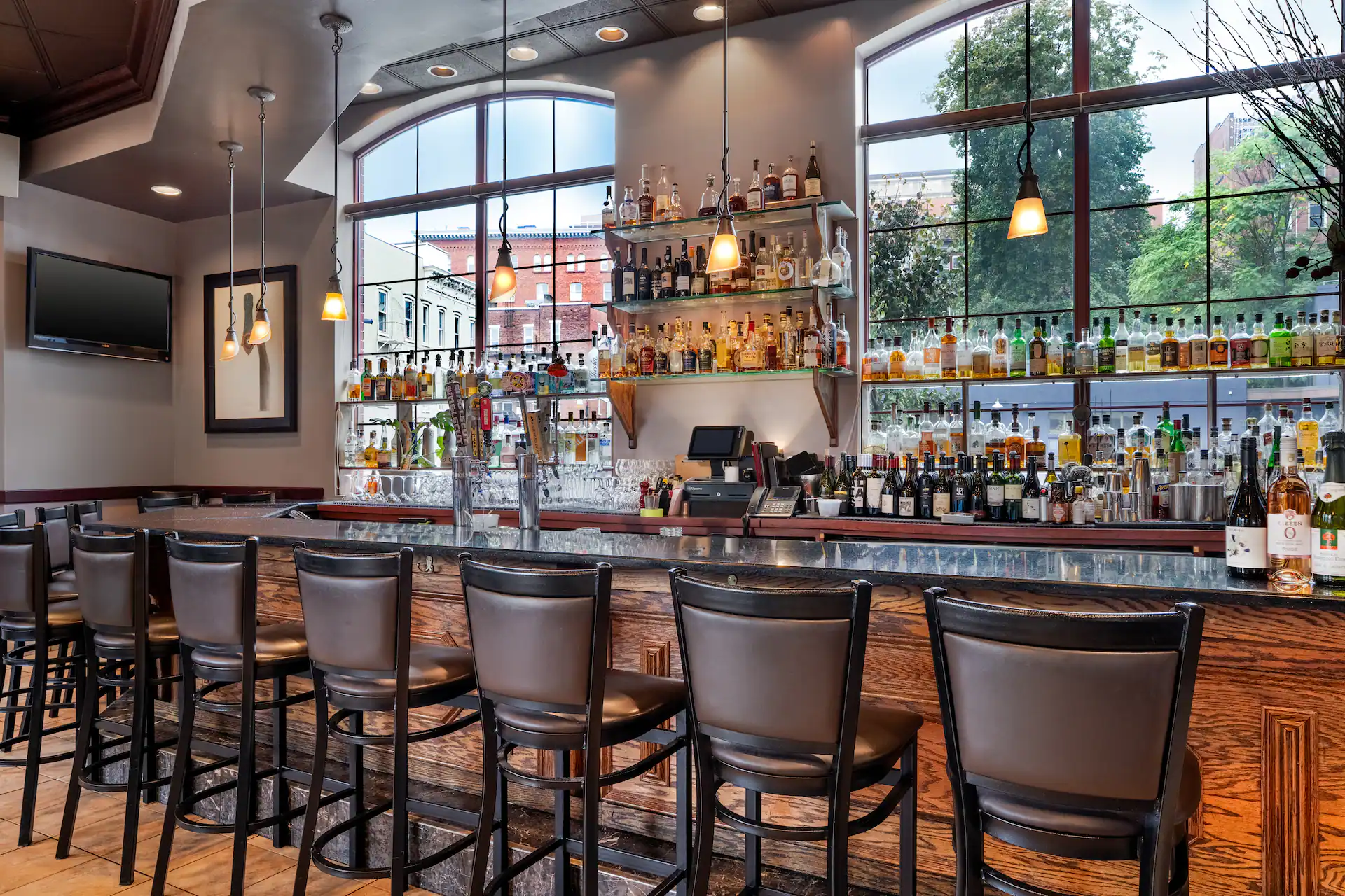 Hampton Inn & Suites Albany-Downtown