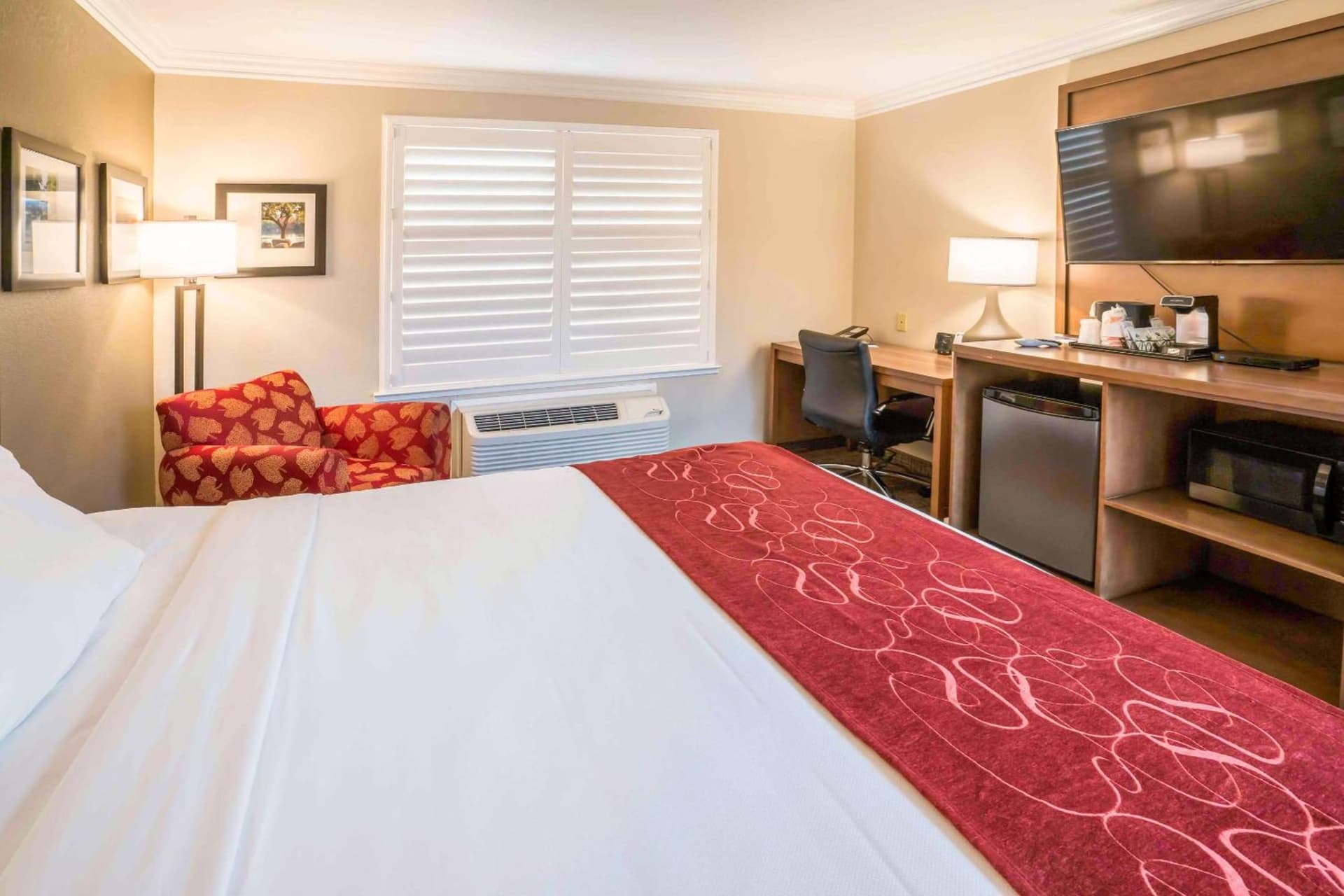 Comfort Suites Fresno River Park