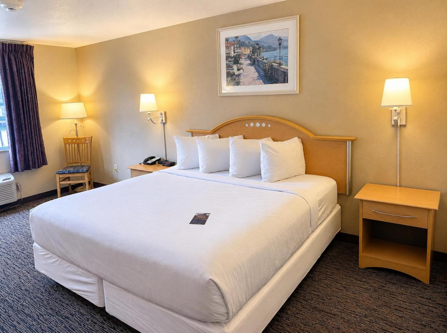 Express Inn and Suites - Greendale