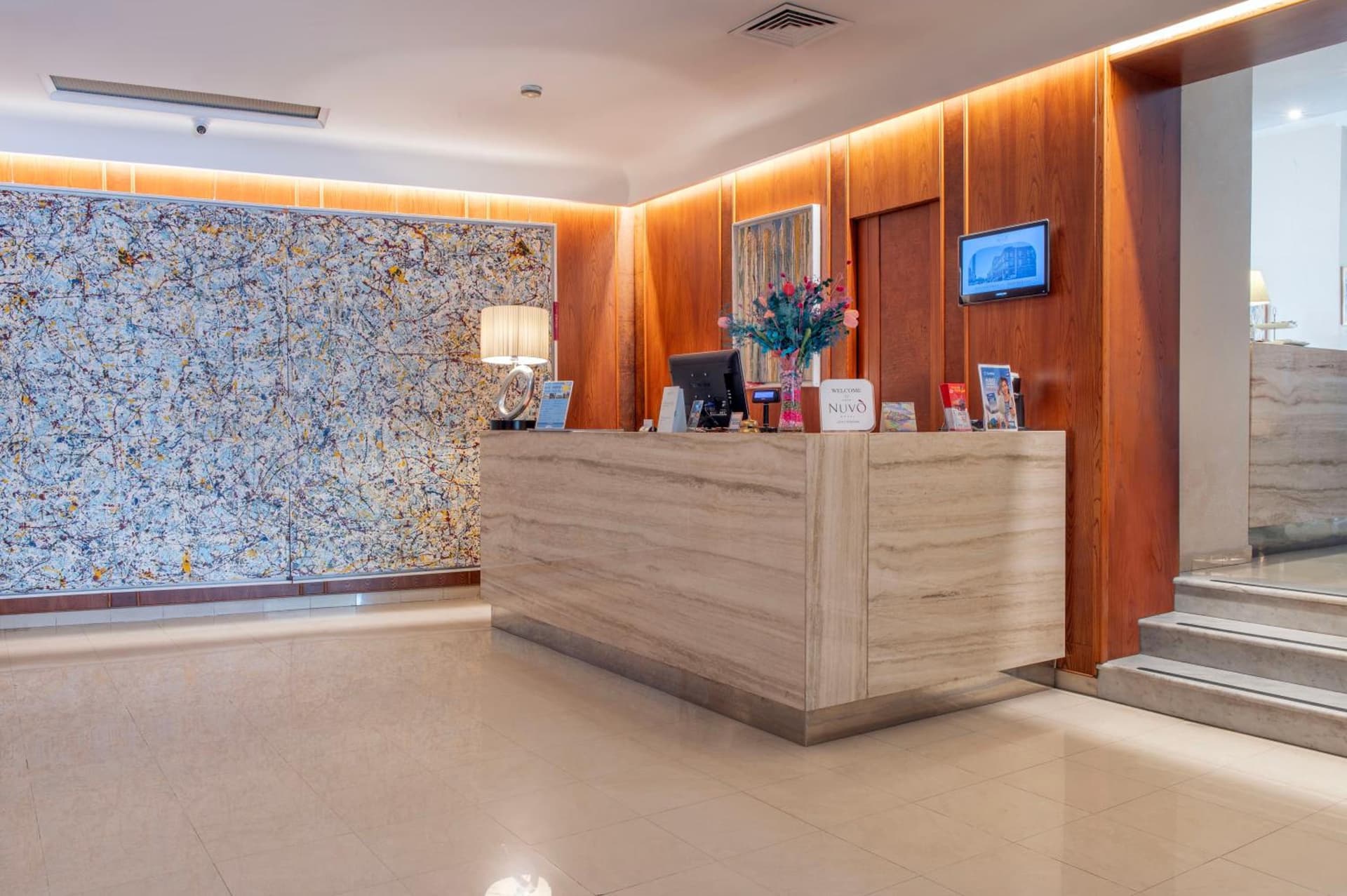 Hotel Nuvo