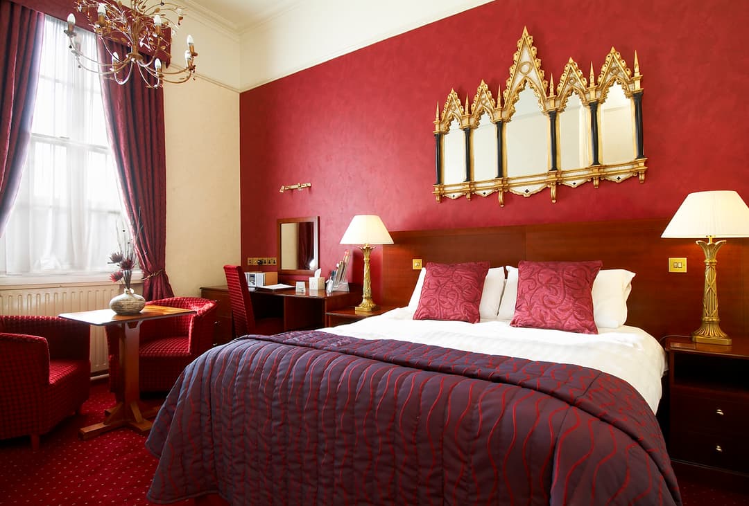 Best Western Premier Queen Hotel