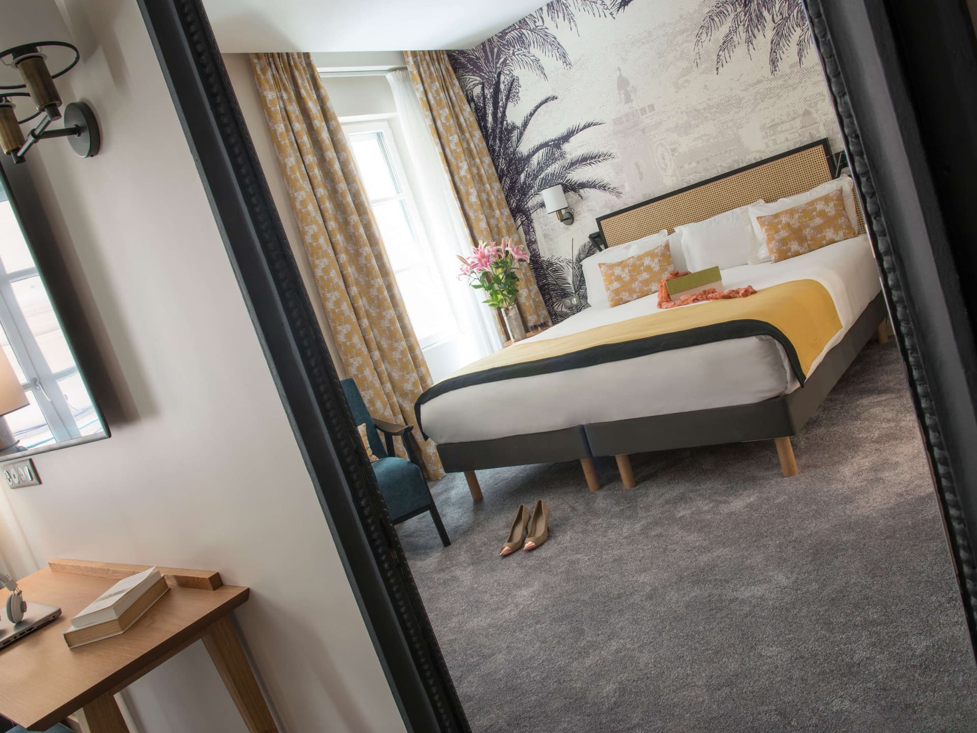 Mercure Nice Marche aux Fleurs Hotel