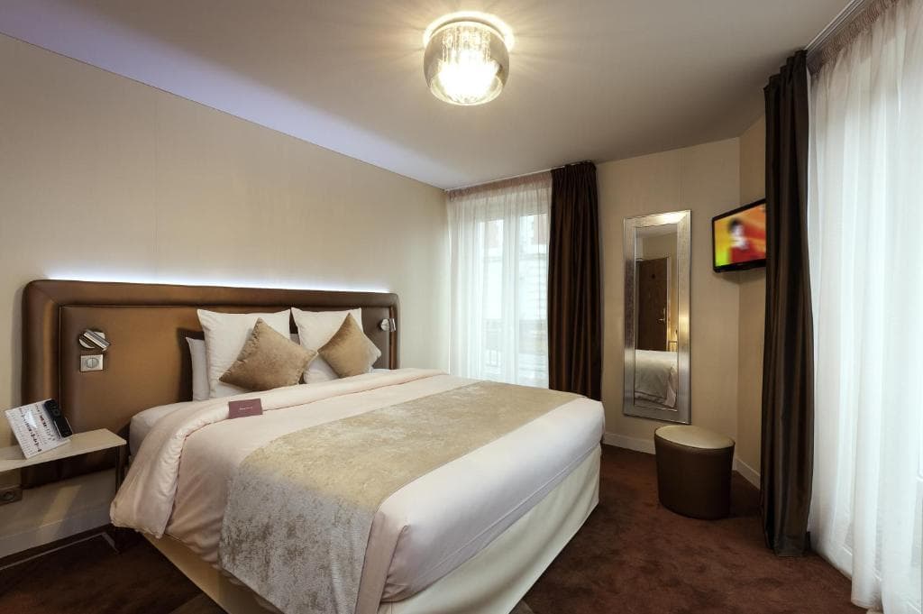 Mercure Paris Place d'Italie Hotel