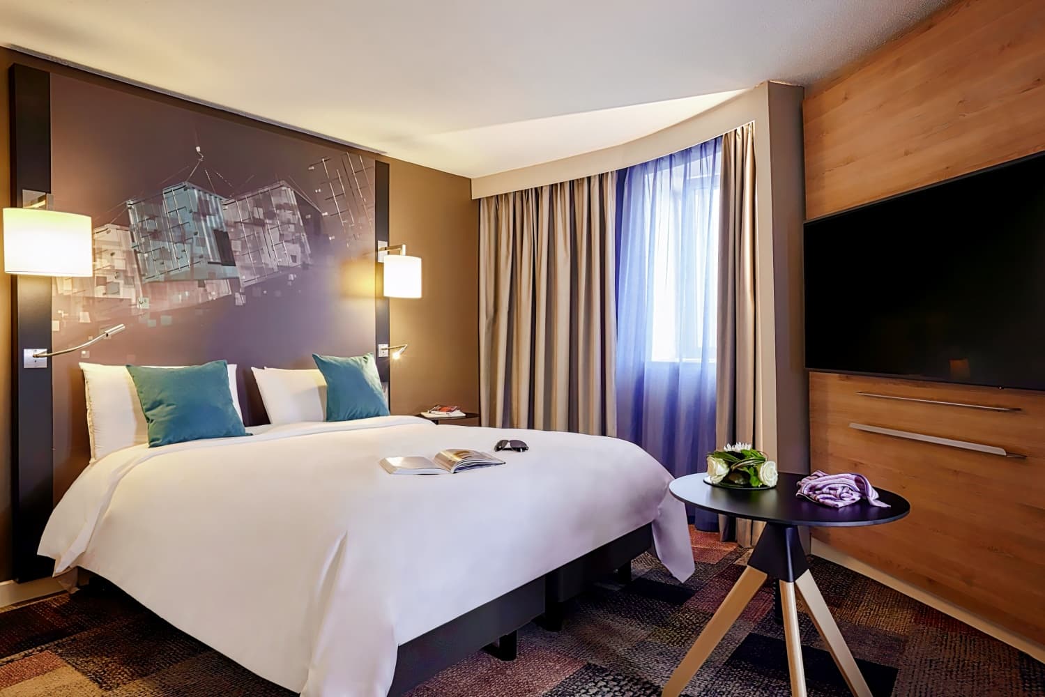 Mercure Le Havre Centre Bassin du Commerce Hotel