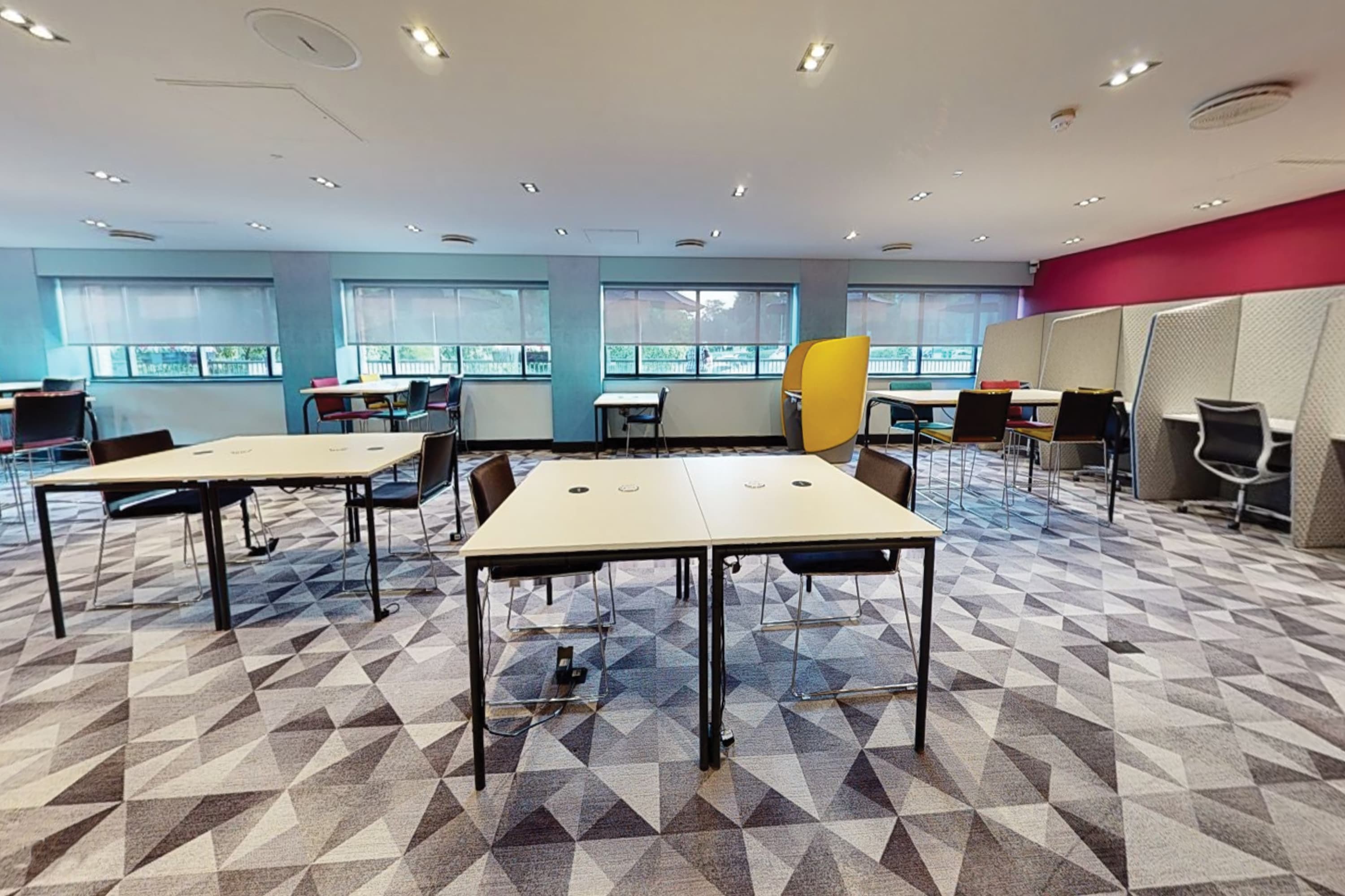 Village Hotel Leeds North