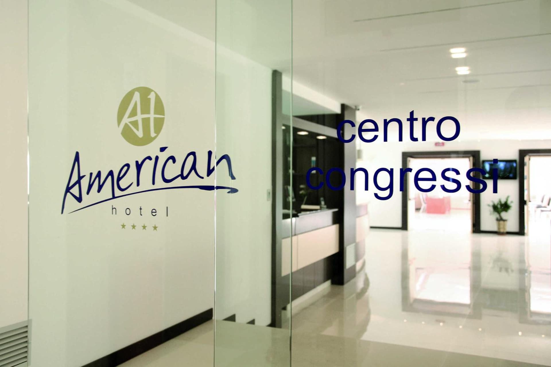 American Hotel