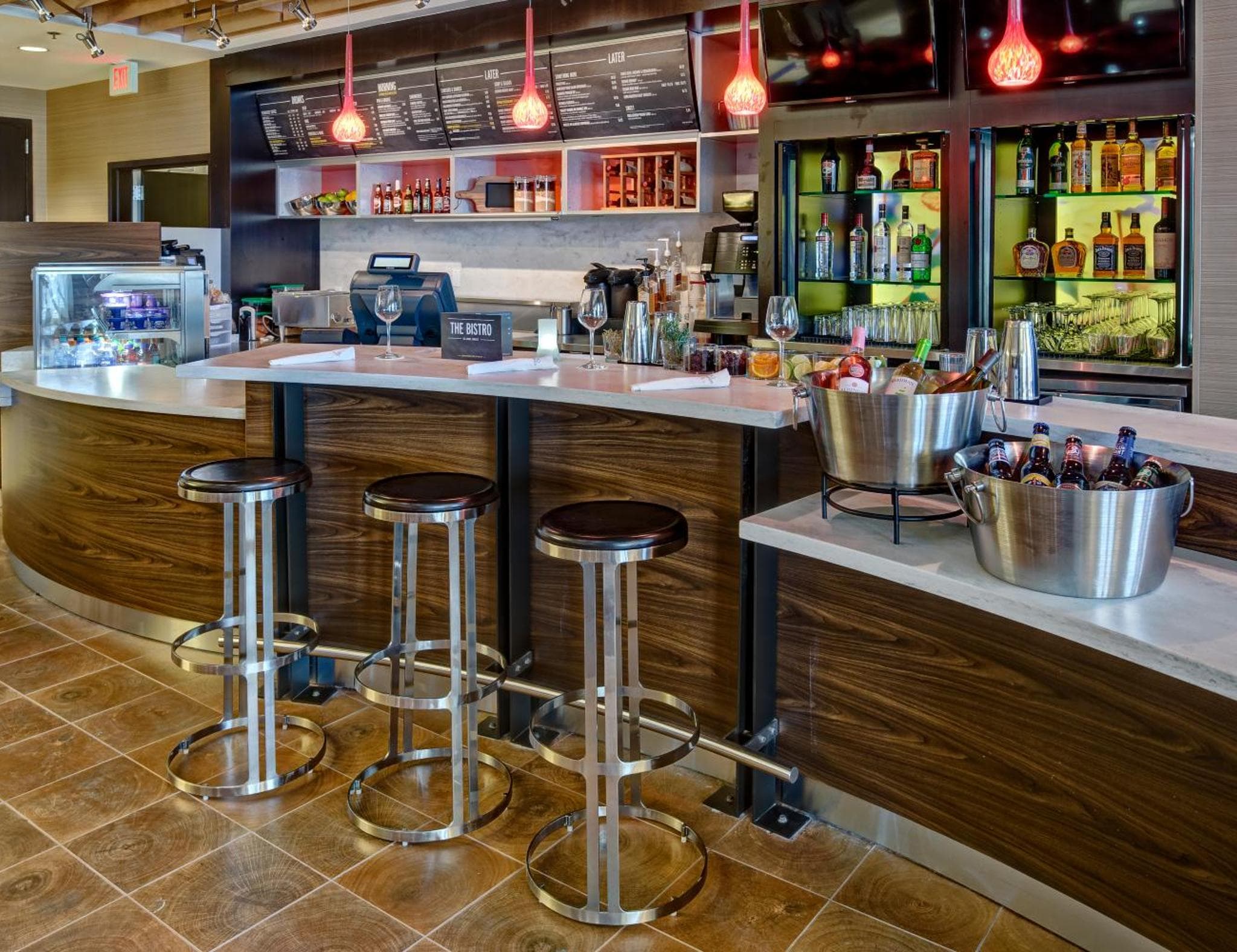 Courtyard Westbury Long Island