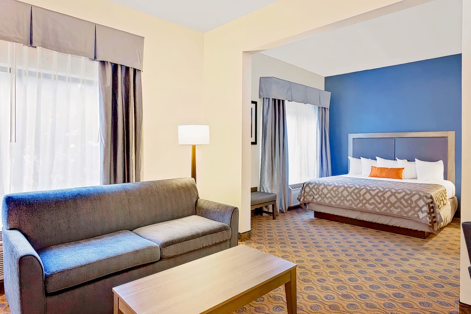 Wingate by Wyndham Arlington Heights