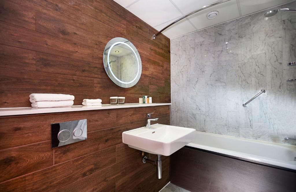 Doubletree by Hilton London - Docklands Riverside