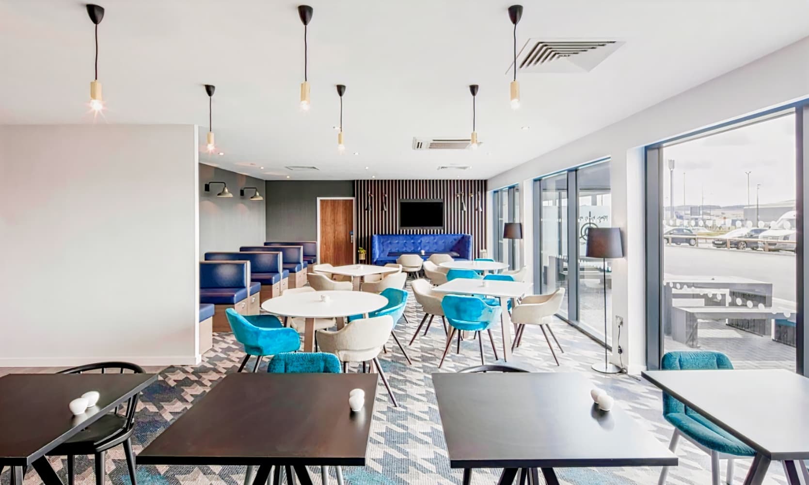 Hampton By Hilton Humberside Airport